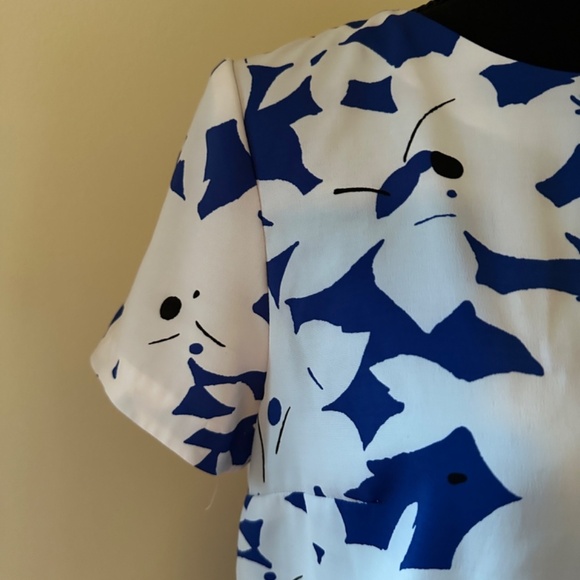 *H&M* Blue x White Short Sleeve Dress Size 10 - Picture 3 of 7